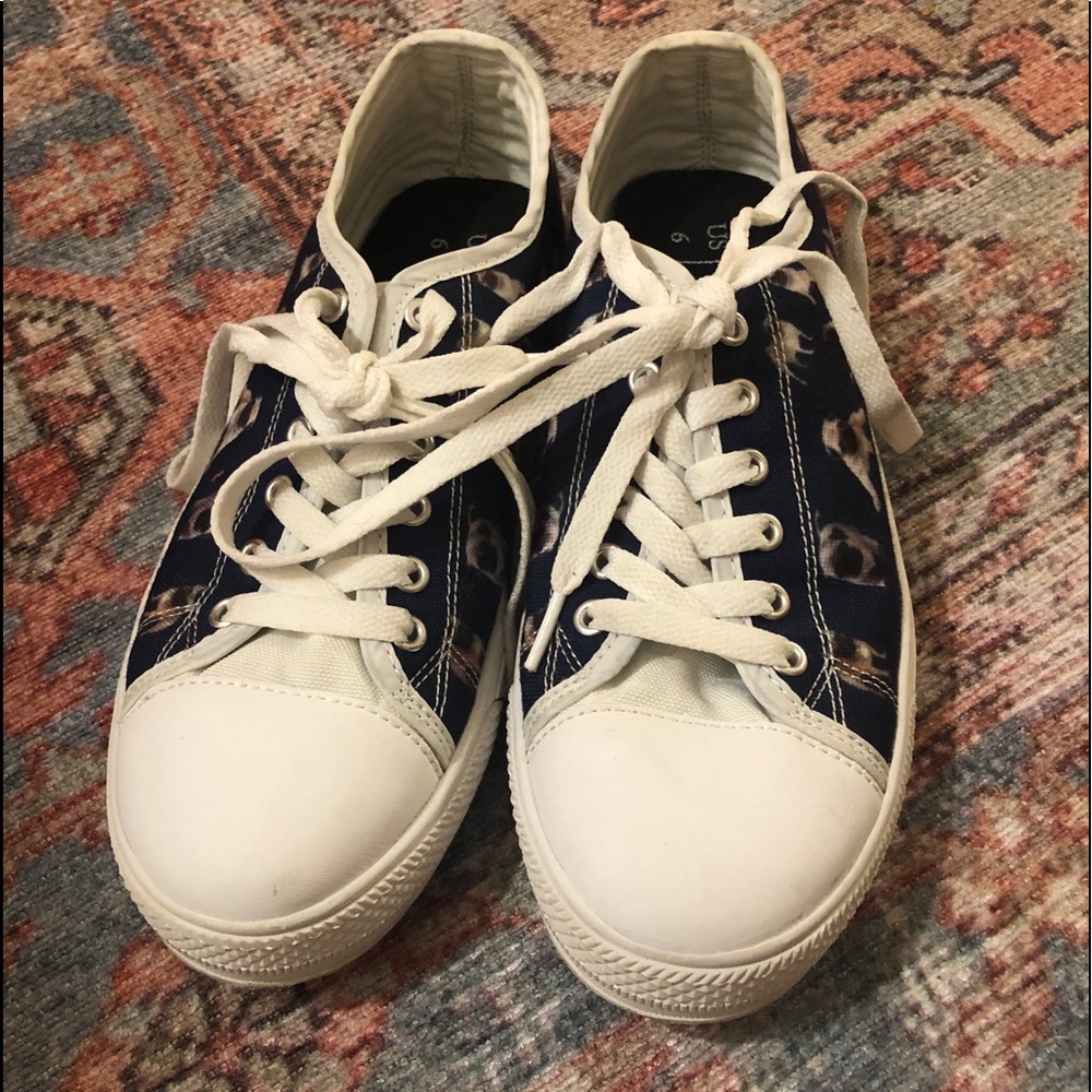 PUG SNEAKERS